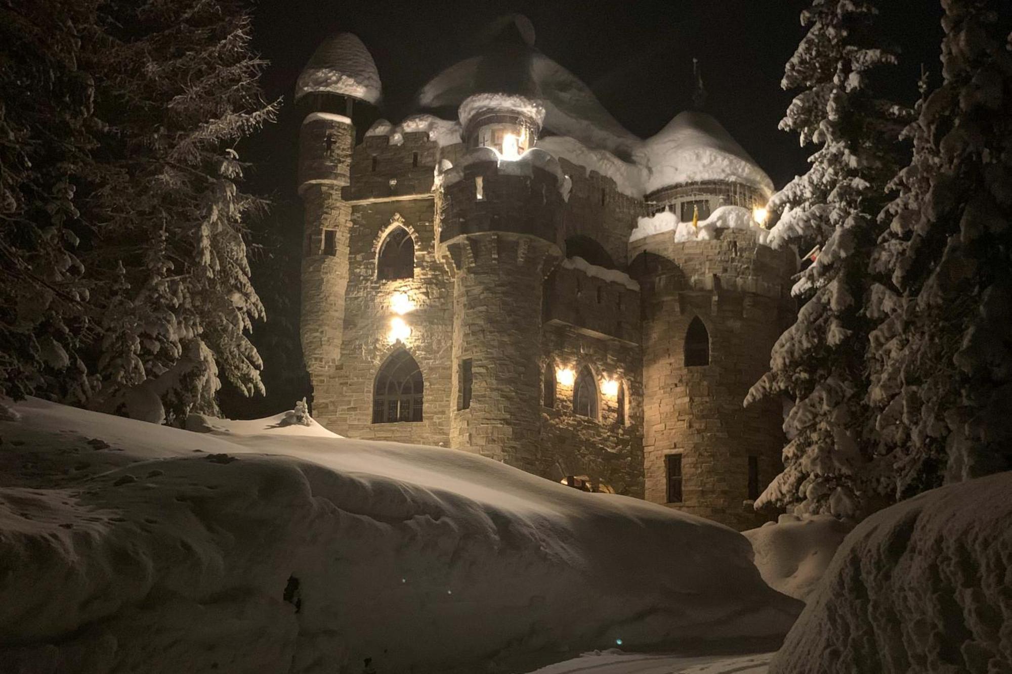 Schweitzer Castle Villa Sandpoint Ngoại thất bức ảnh