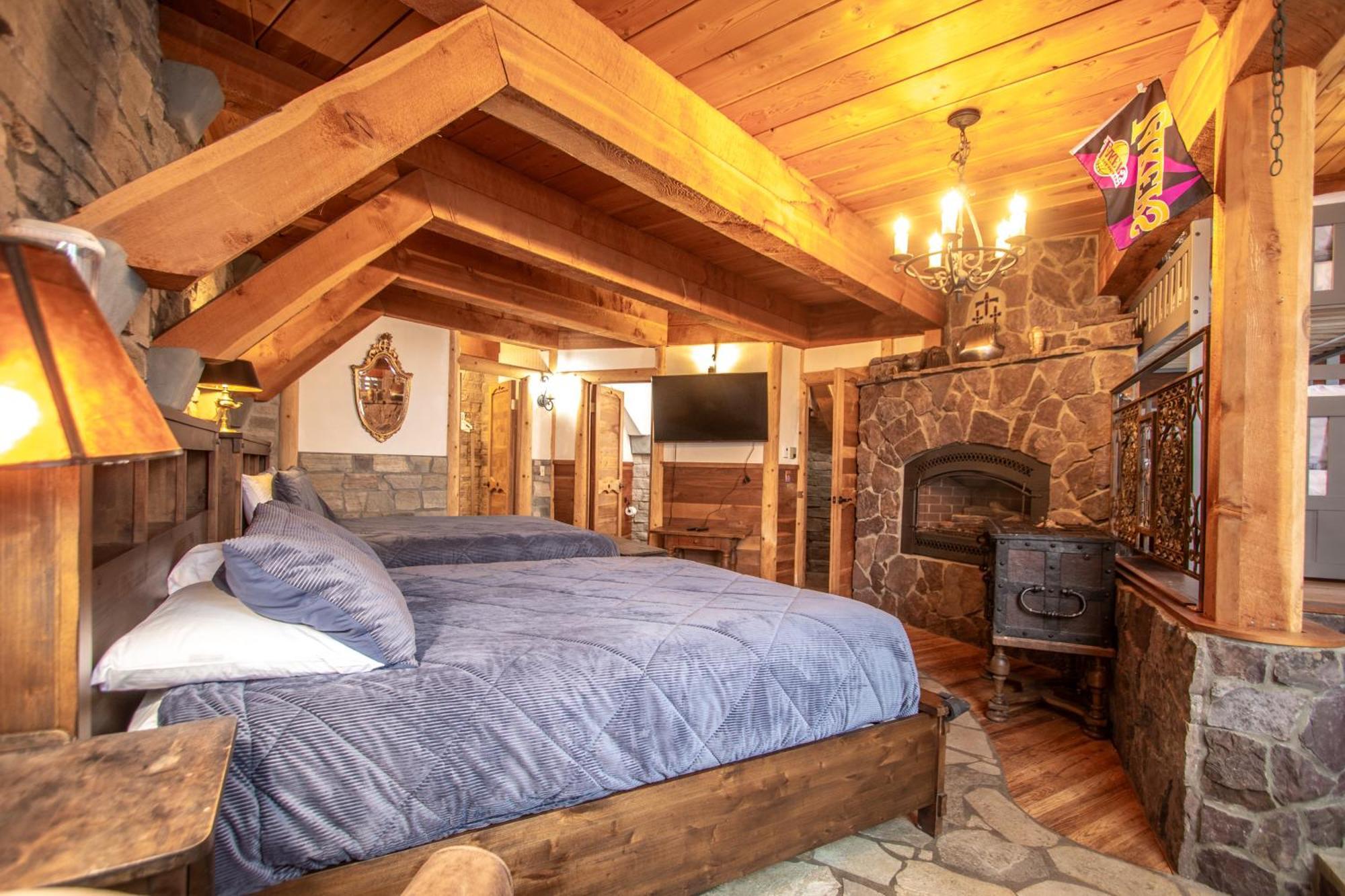 Schweitzer Castle Villa Sandpoint Ngoại thất bức ảnh