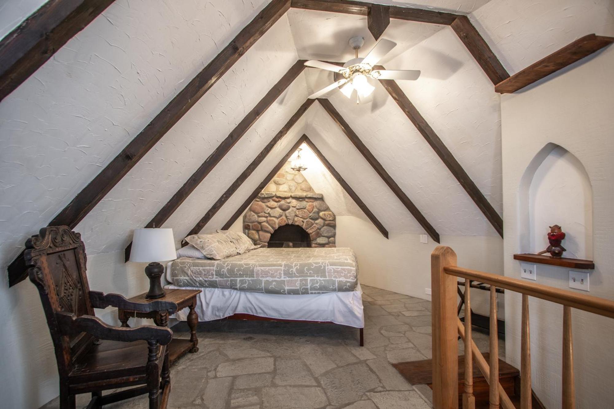 Schweitzer Castle Villa Sandpoint Ngoại thất bức ảnh