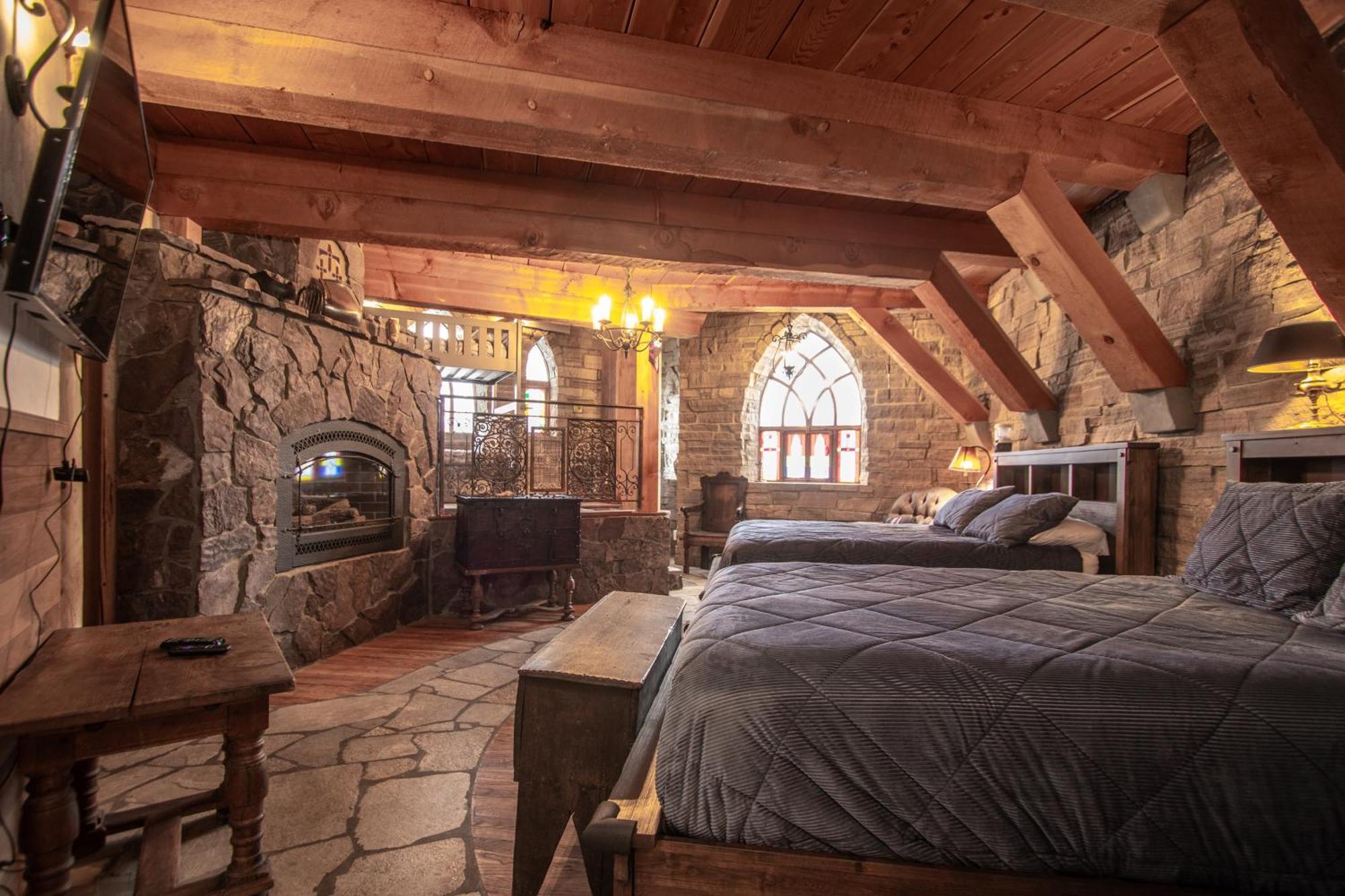 Schweitzer Castle Villa Sandpoint Ngoại thất bức ảnh